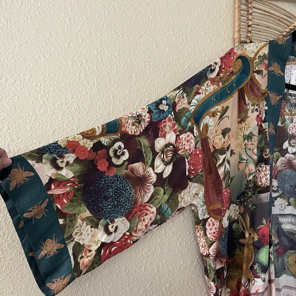 Market of Stars Stay Gold Kimono Cardigan One Size Bees Scrolls Rabbits Boho B6 - Picture 9 of 13